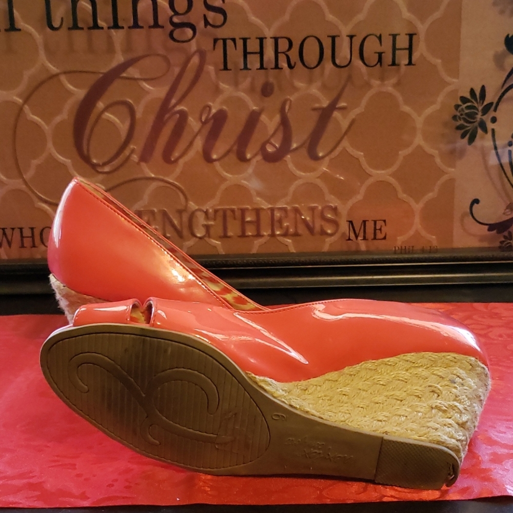 Shoes - Picture 3 of 3